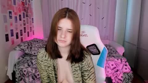 Vanessa online show from October 12, 6:05 am