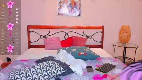 Snapshot of vanessa_florence chatting on March 2, 1:15 am RUSSIAN BARBIE BABE online show from March 2, 1:15 am