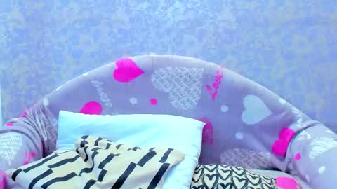 Snapshot of vanessa_florence chatting on September 11, 5:30 am RUSSIAN BARBIE BABE online show from September 11, 5:30 am