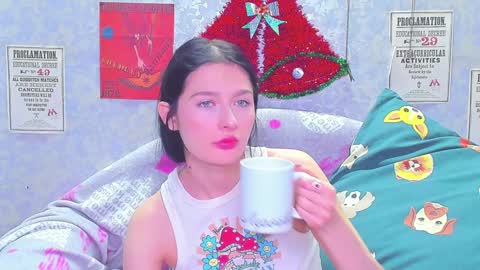 Snapshot of vanessa_florence chatting on January 10, 1:10 am RUSSIAN BARBIE BABE online show from January 10, 1:10 am