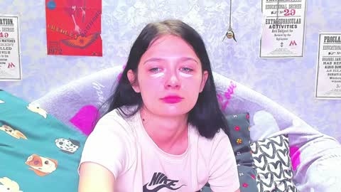 Snapshot of vanessa_florence chatting on February 9, 1:23 am RUSSIAN BARBIE BABE online show from February 9, 1:23 am