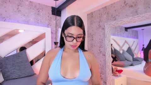 Vanessa  online show from May 27, 8:39 pm