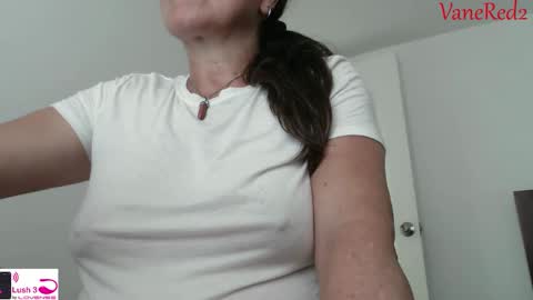 Vanesared2 online show from February 7, 9:58 pm