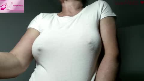 Vanesared2 online show from May 20, 1:57 am