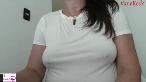 Vanesared2 online show from January 24, 9:37 pm