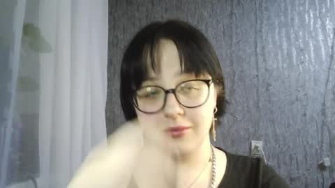 vanessashadow online show from April 9, 10:48 pm