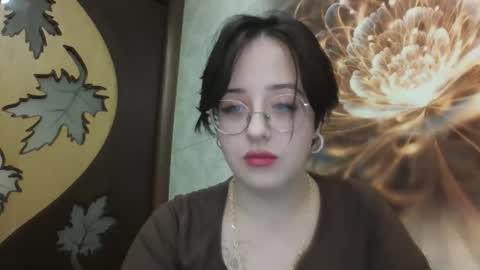 vanessashadow online show from September 21, 4:05 pm