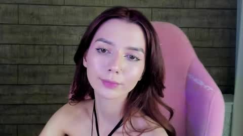 VanessaVienne online show from May 12, 5:30 pm