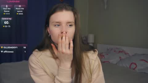 Luna online show from November 14, 7:25 pm