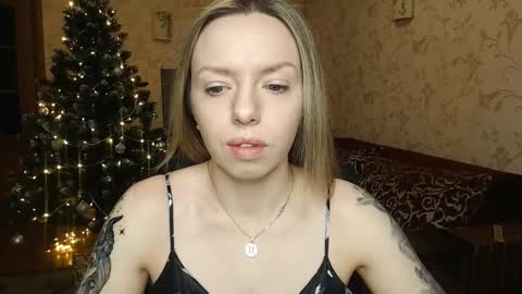 VanillaMuffin online show from December 24, 6:22 am