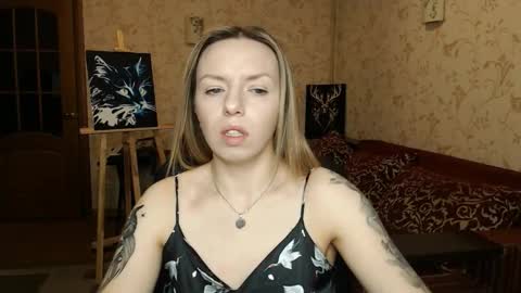VanillaMuffin online show from January 12, 7:43 am