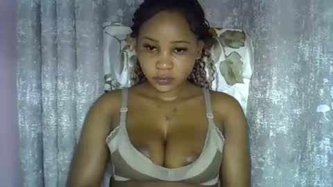 vanillavenus online show from May 20, 2:36 pm