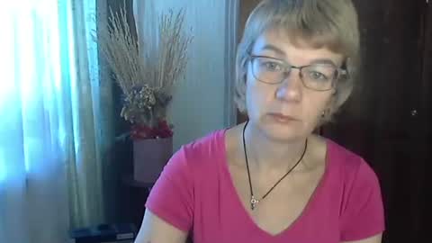 Vanillaxcreamy online show from November 13, 9:30 am