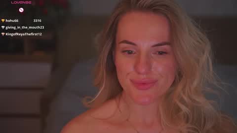 Sophie online show from January 17, 4:09 am