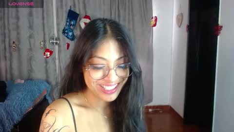 vane online show from December 17, 2:22 pm