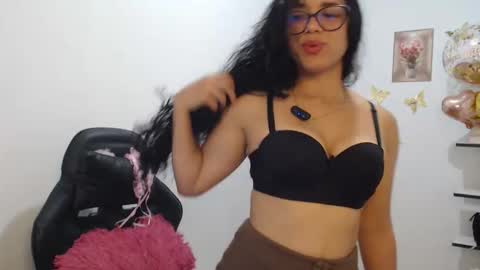 vanyxxxx online show from May 23, 12:20 am