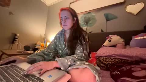 vaua089 online show from October 23, 11:11 pm