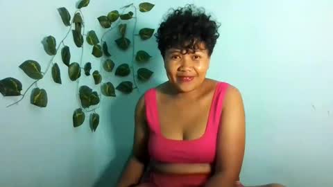 Vayannah online show from May 21, 8:18 pm