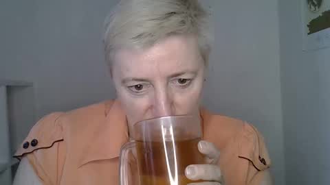 vea_motty online show from March 1, 1:22 pm