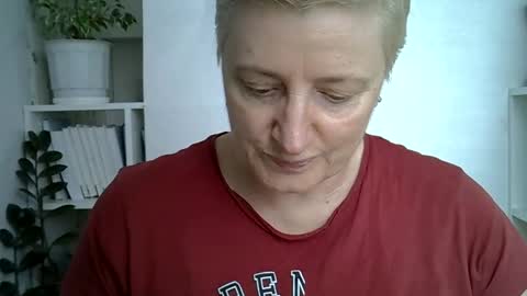 vea_motty online show from May 22, 8:56 am
