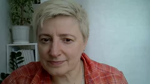 vea_motty online show from March 31, 12:16 pm