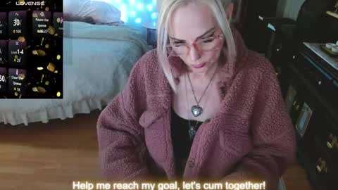 veafreeze online show from October 30, 6:05 am