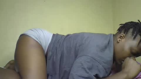 Vee tommy online show from December 13, 3:27 am