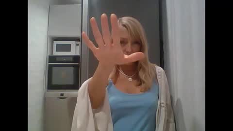 Veessa online show from October 18, 6:42 pm