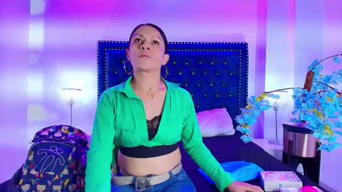 velora_nigth online show from March 27, 11:44 am