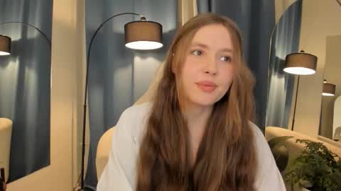 velvet_cherry online show from December 4, 3:24 pm