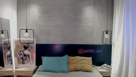 velvettease_ online show from March 18, 12:54 pm