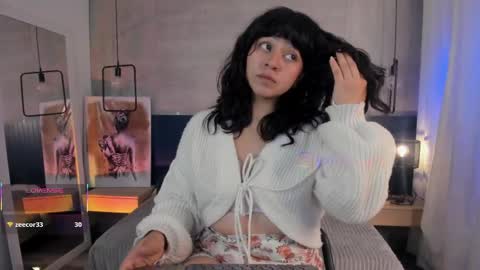 velvettease_ online show from May 14, 1:39 pm