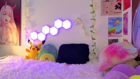 velvetvibes_ online show from January 6, 1:42 am