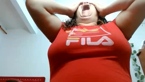 venecasexy44 online show from May 20, 10:45 am