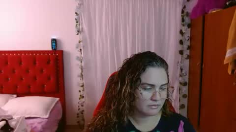 venecasexy44 online show from January 17, 2:35 pm