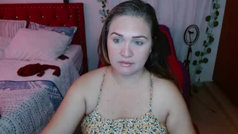 venecasexy44 online show from May 9, 2:41 pm