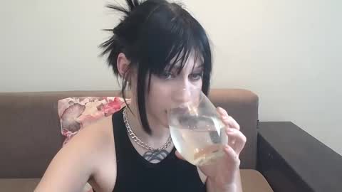 Snapshot of venera_goddess chatting on February 20, 7:30 pm Naly online show from February 20, 7:30 pm