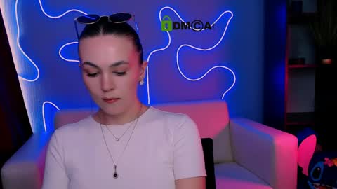 venezia_barton online show from April 15, 9:21 am