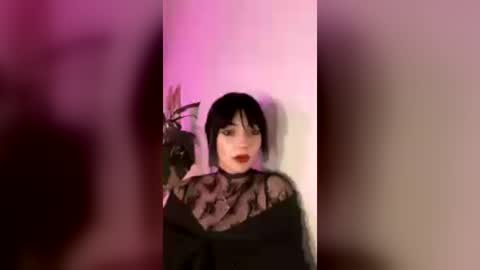 venom_goddess online show from July 13, 9:15 pm