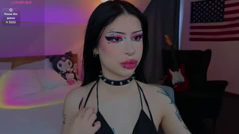 Vivian online show from March 5, 3:35 am