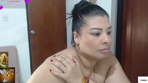 HI IM VENUS SMALL BOOBS  BIG HEART WARM PUSSY online show from May 16, 1:19 am