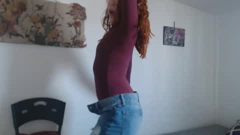 Venus Brave online show from March 28, 3:33 pm