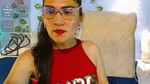 Catalina online show from February 4, 1:41 am