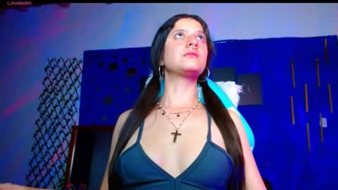 venusHelp me reach 100 like honey online show from October 28, 4:18 am