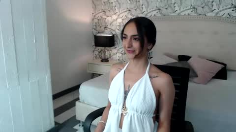 Venus  online show from May 15, 11:57 am