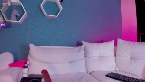    VENUS   online show from September 10, 4:45 am