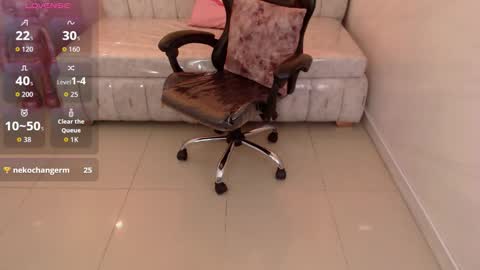 venuss online show from March 5, 2:24 pm