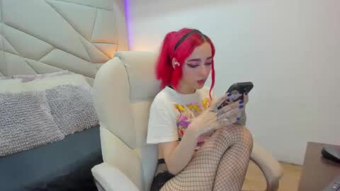 venusxneo online show from September 23, 9:02 pm