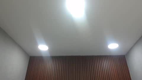 Nice to greet you my name is Vanessa  online show from October 13, 12:30 pm