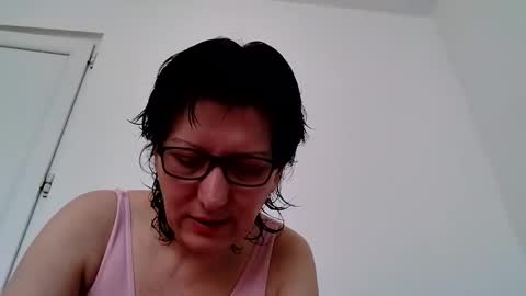 Vera online show from April 12, 6:16 am